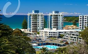 Oceanside Resort & Twin Towers